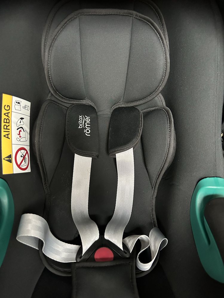 Britax Romer BABY-SAFE iSENSE fotelik 0-13kg z bazą obrotową