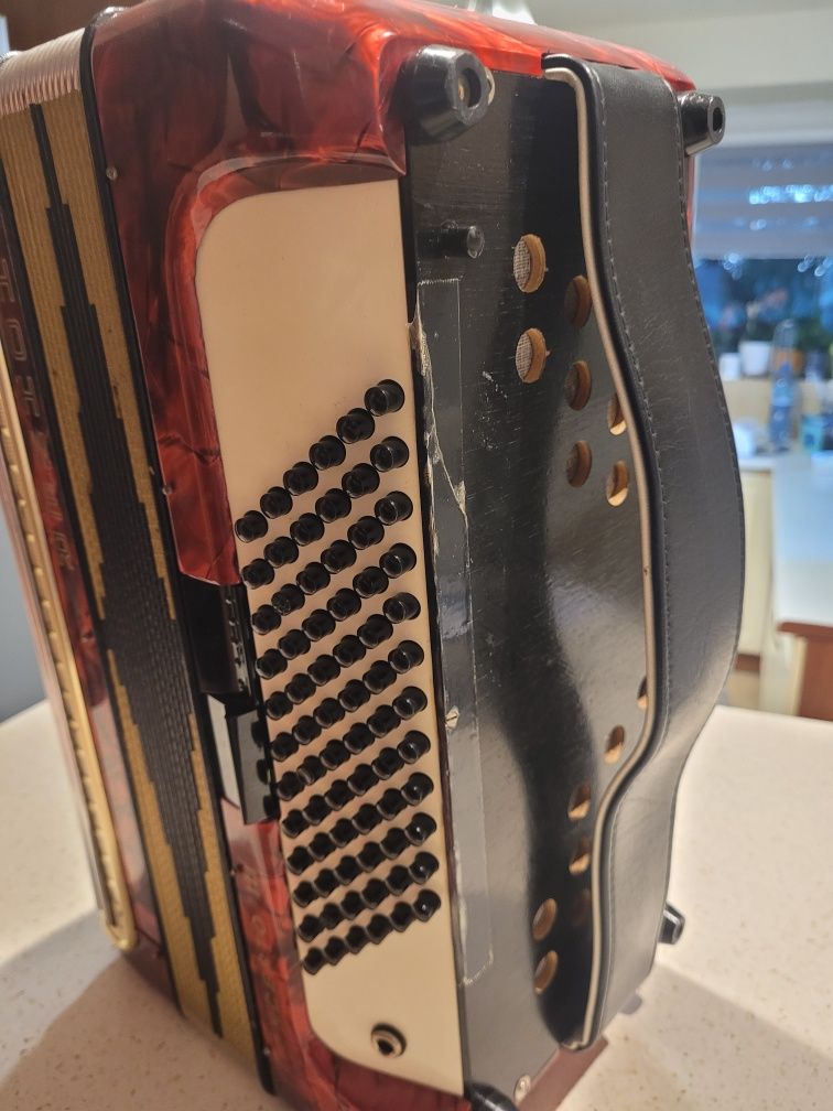 Hohner Concerto 3 zamienie za weltmeister meteor 120