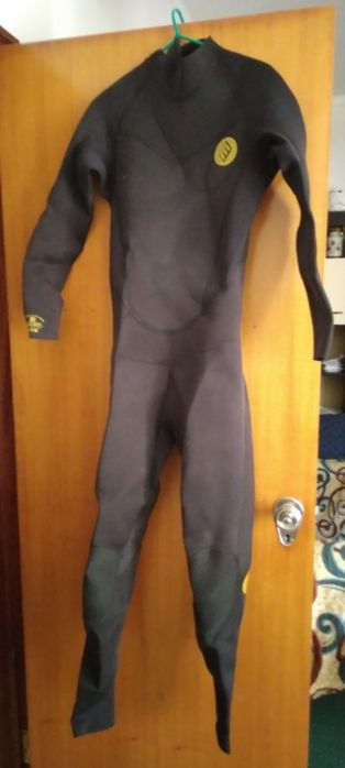 Fato de bodyboard
