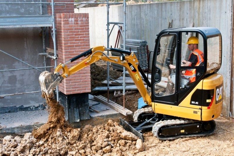 Послуги оренда міні ескаватора jcb cat мини экскаватор, міні самосвал