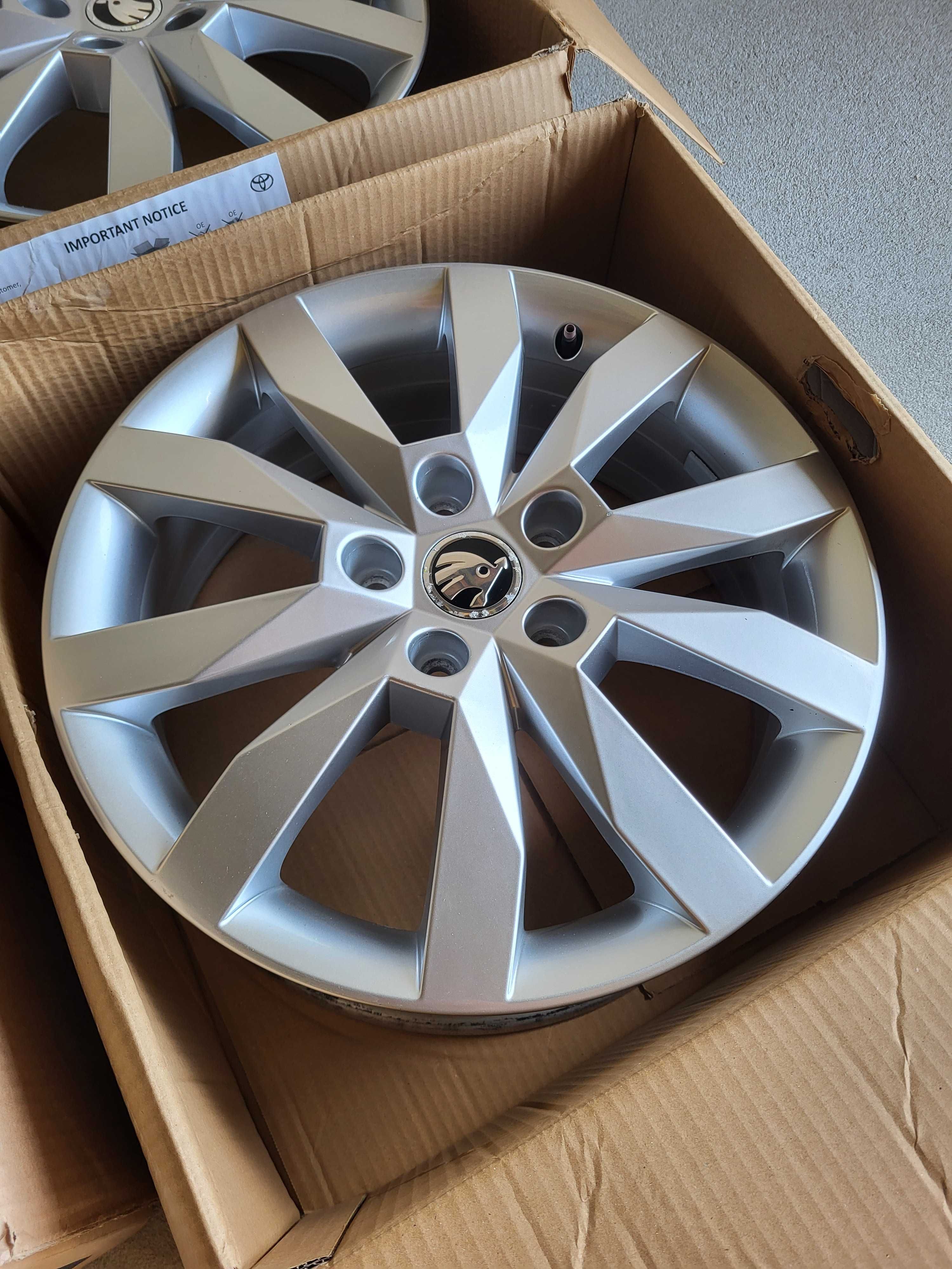 [71] Felgi aluminiowe 17 Cali 5x112 ET48 SKODA ORYGINAL Octavia 3 III