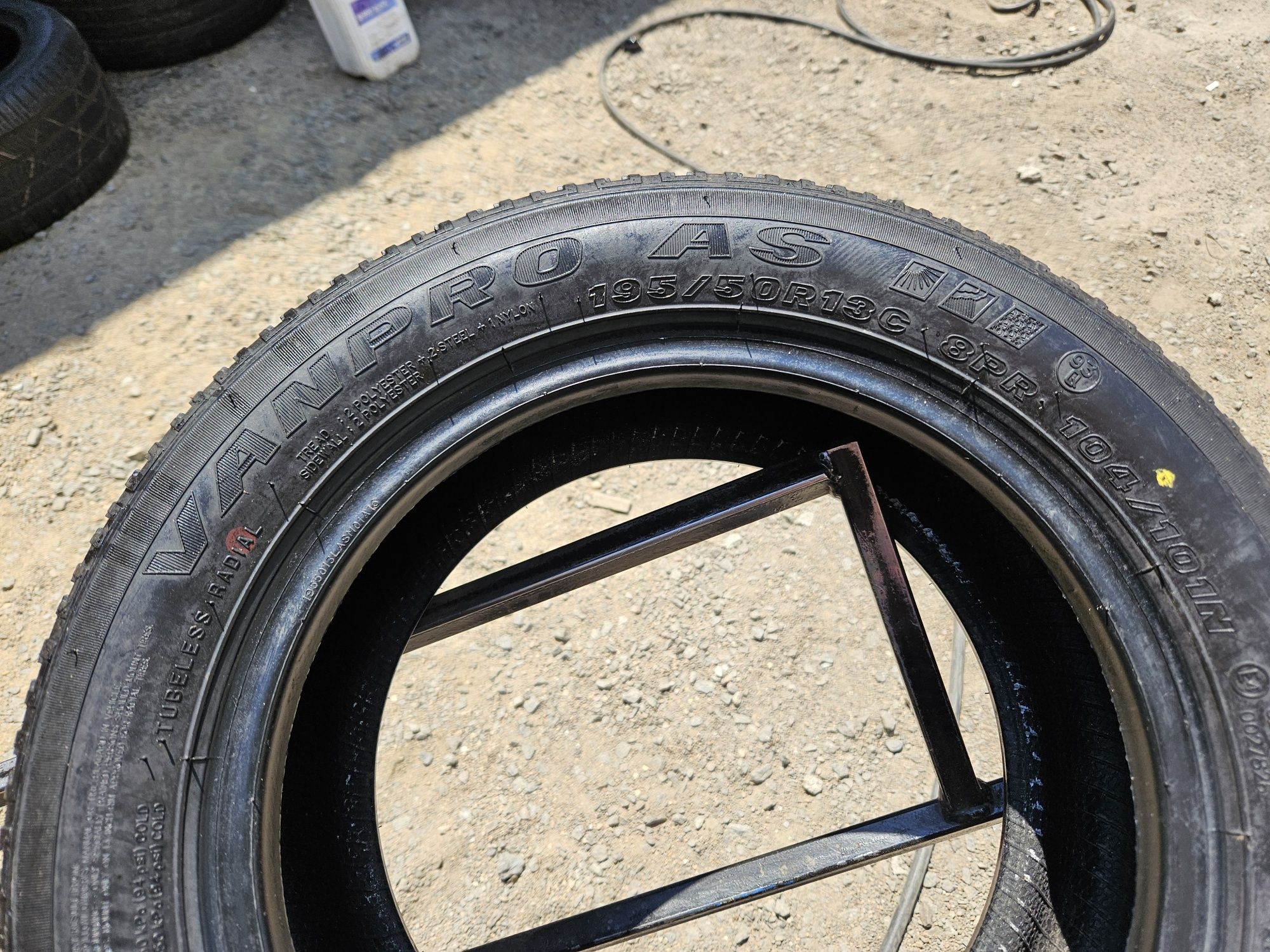 Шины БУ 195 50 R 13 C Maxxis Vanpro a/s пара всесезон
