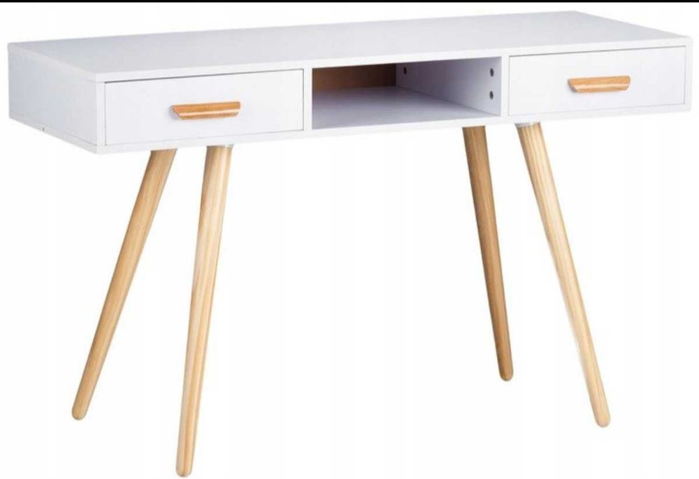 Biurko / toaletka w stylu skandynawskim