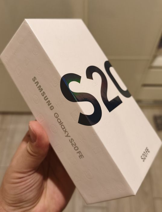 Samsung S20FE, 6GB RAM, 128GB dysk, używany.