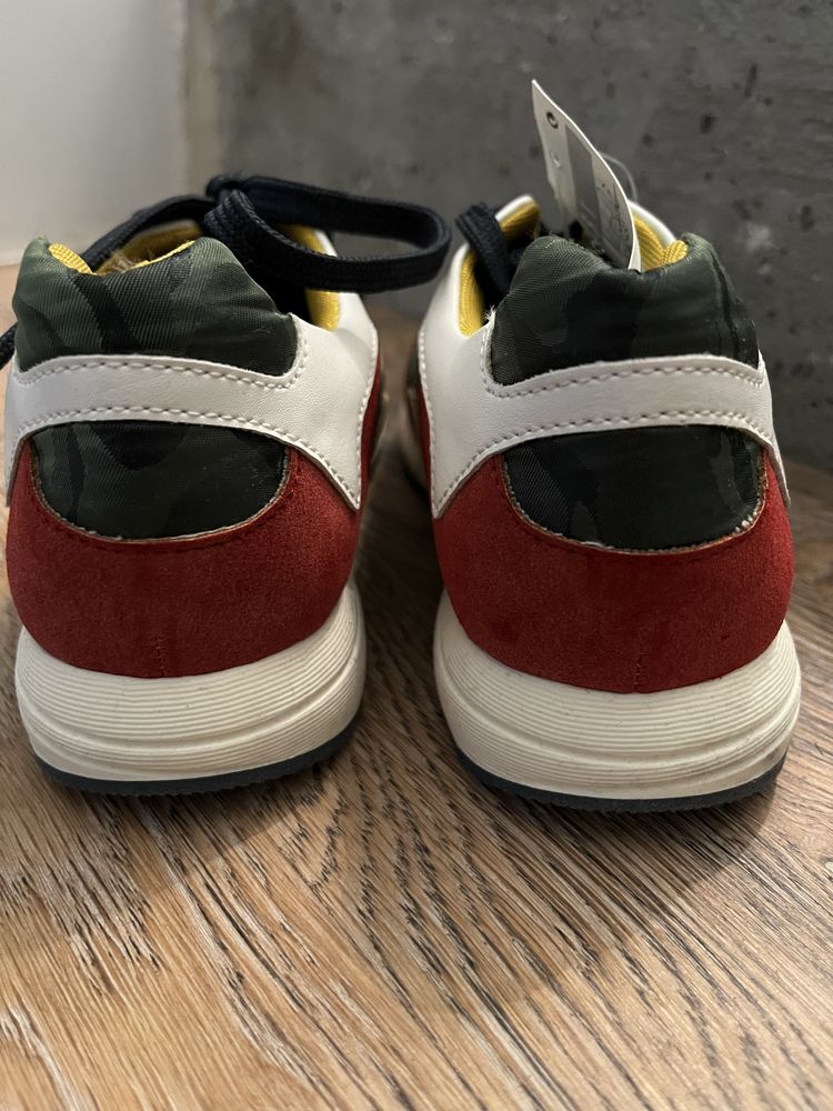 Buty adidasy united colors of benetton r. 31