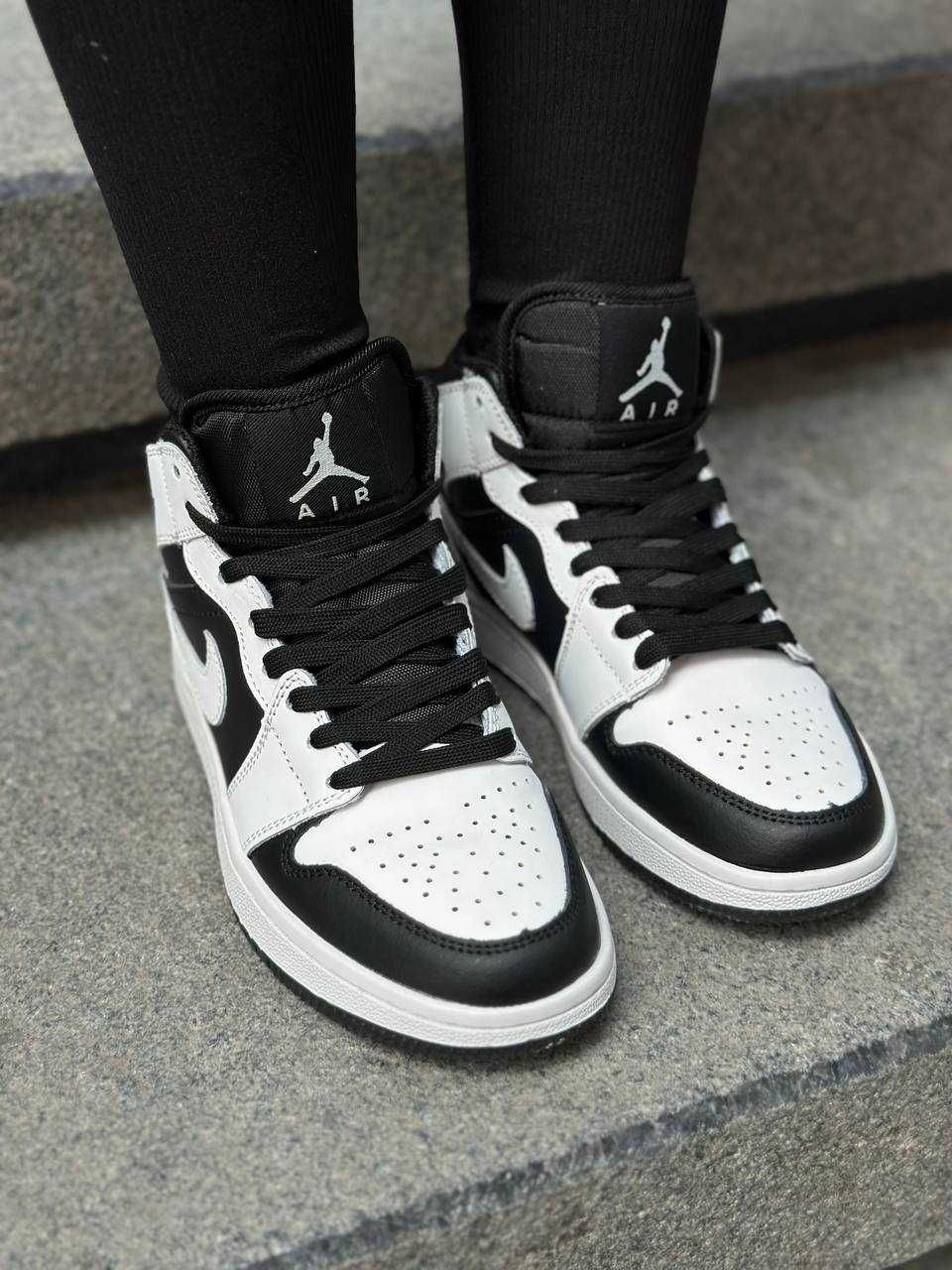 Nike Jordan White Black