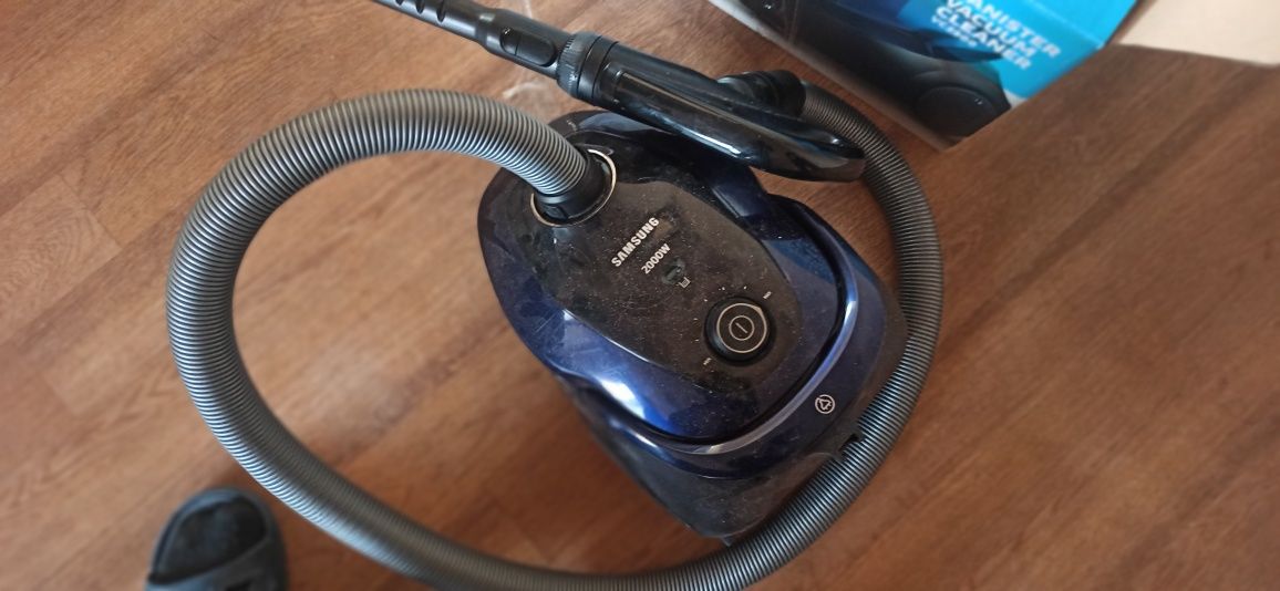 Пылесос Samsung canister vacuum cleaner vc 2500