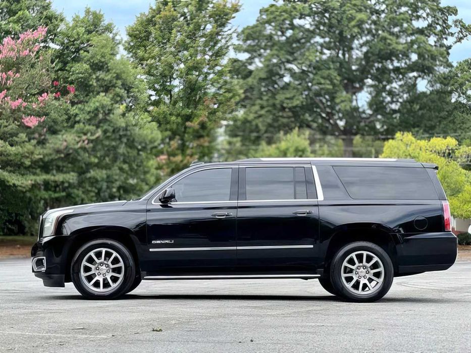 GMC Yukon      2020