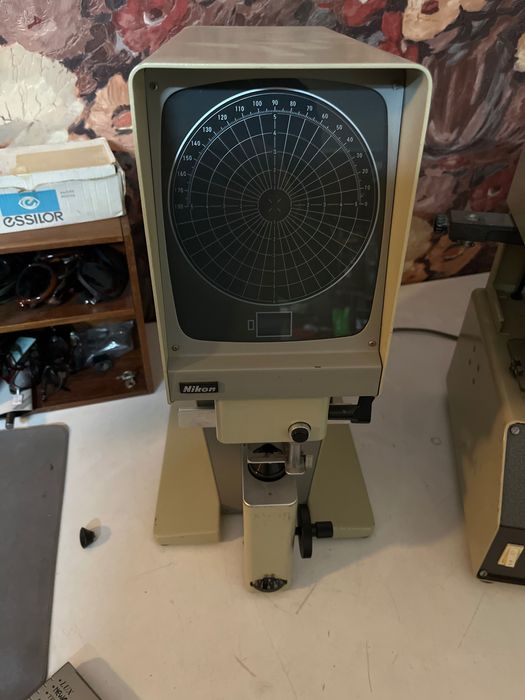 Máquinas de óptica usadas