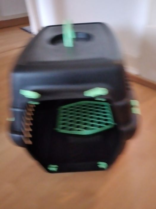 Caixa de transporte nova, marca  SV