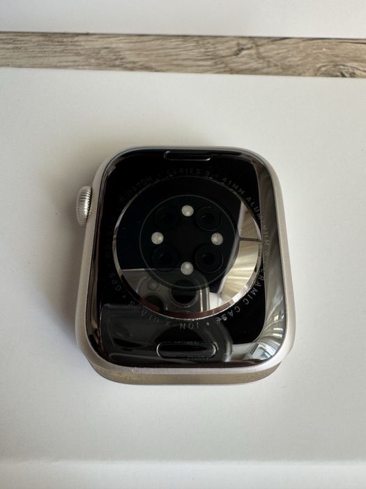 Apple Watch Series 9 41mm Starlight