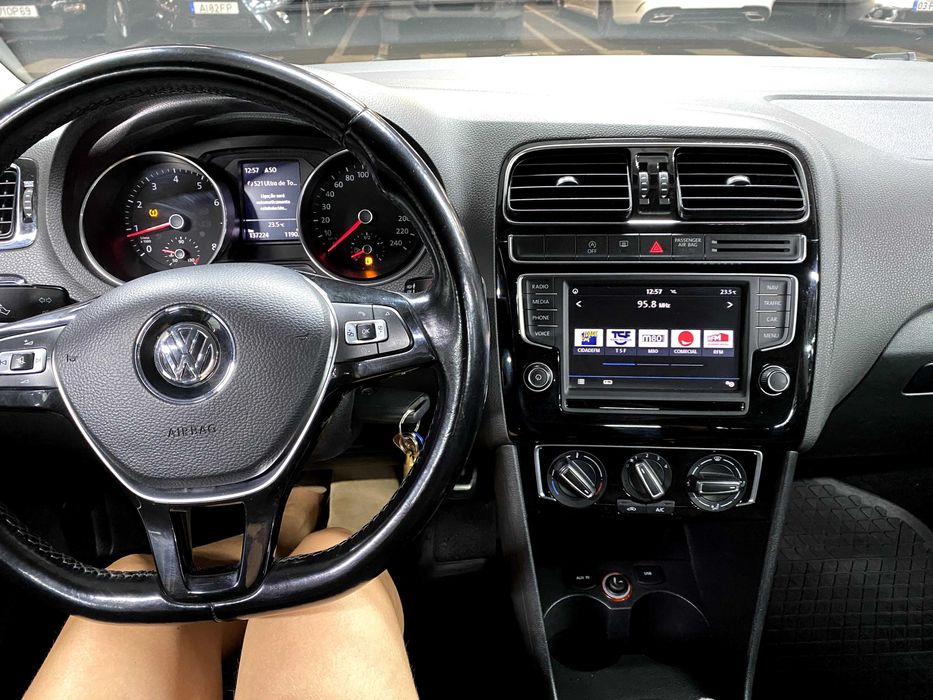 VW Polo 1.0 Connect