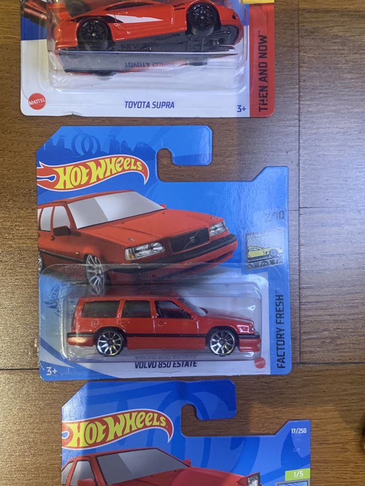 Hot wheels 3 autka toyota supra mk4 Volvo 850 i toyota ae86