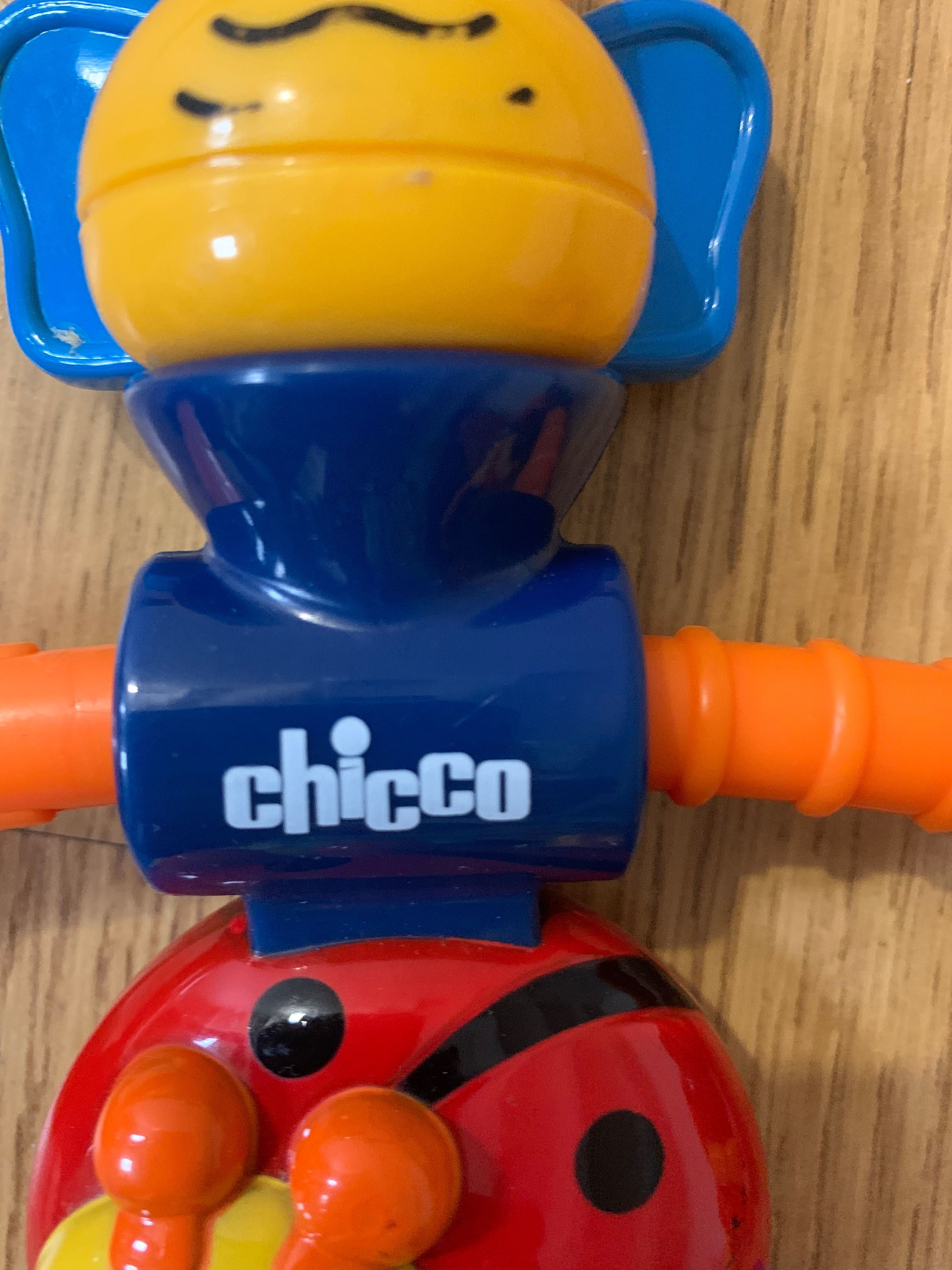 Brinquedo para bebé marca Chicco