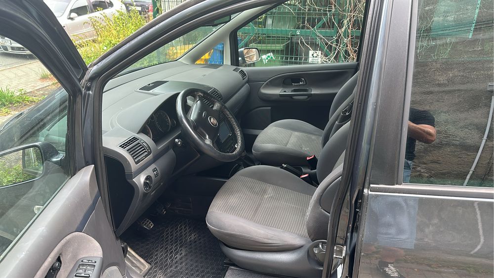 Seat Alhambra 2007 ROK