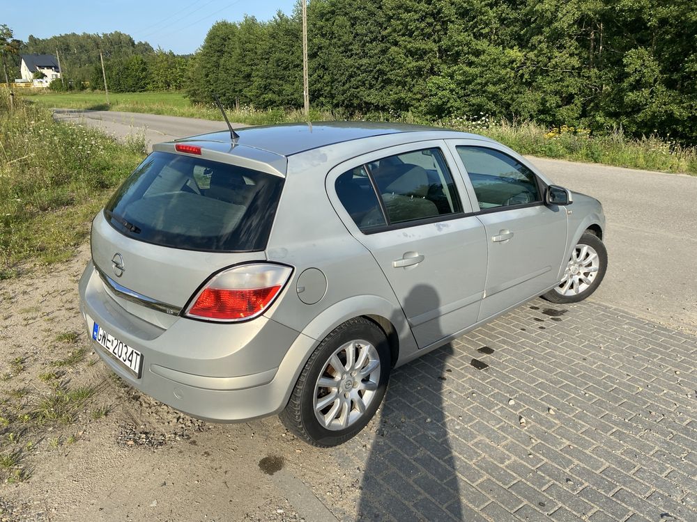 Opel Astra H 1.8 b