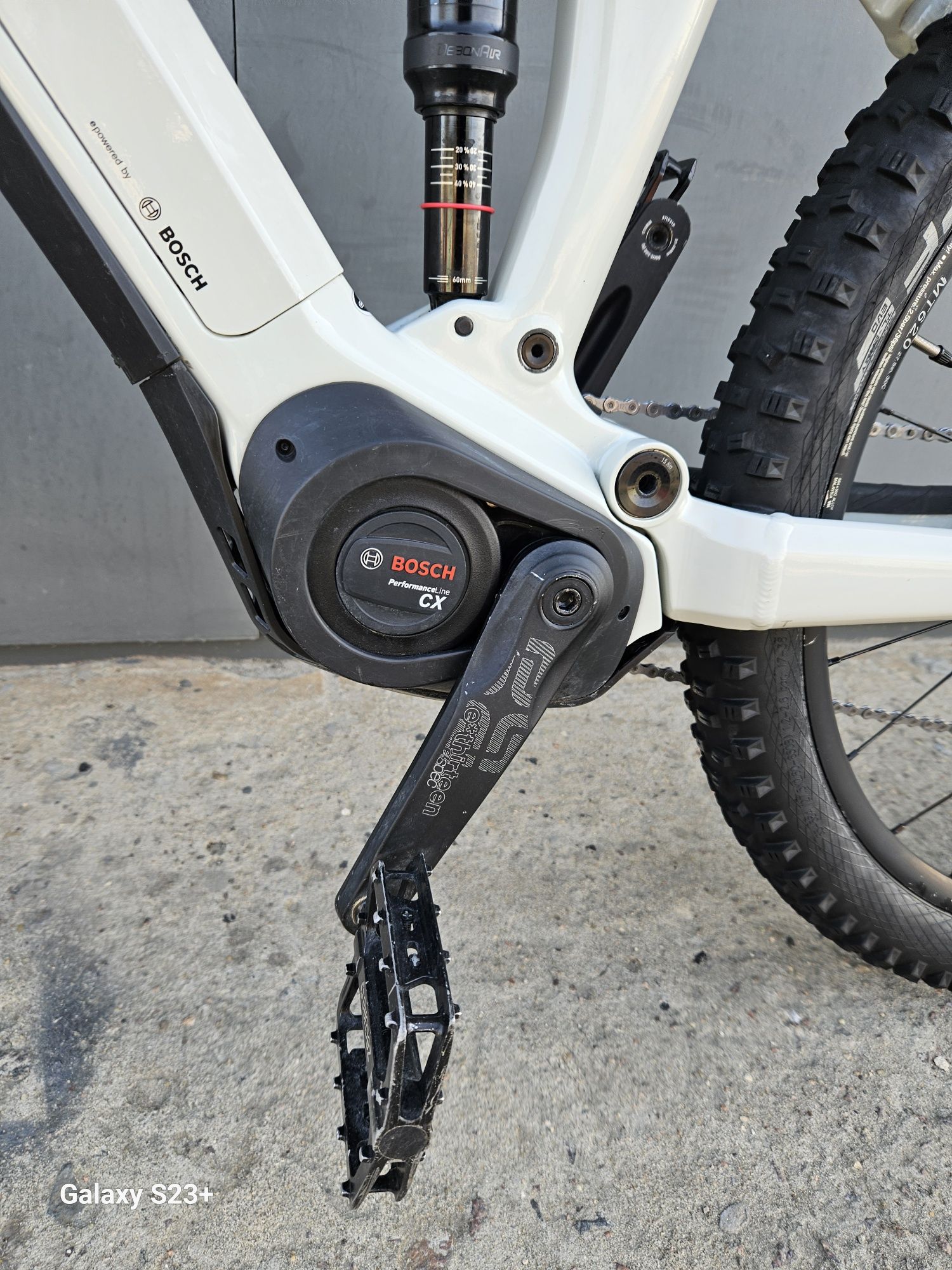 Електро велосипед BULLS Sonic Evo Am 3 29×27.5 Carbon