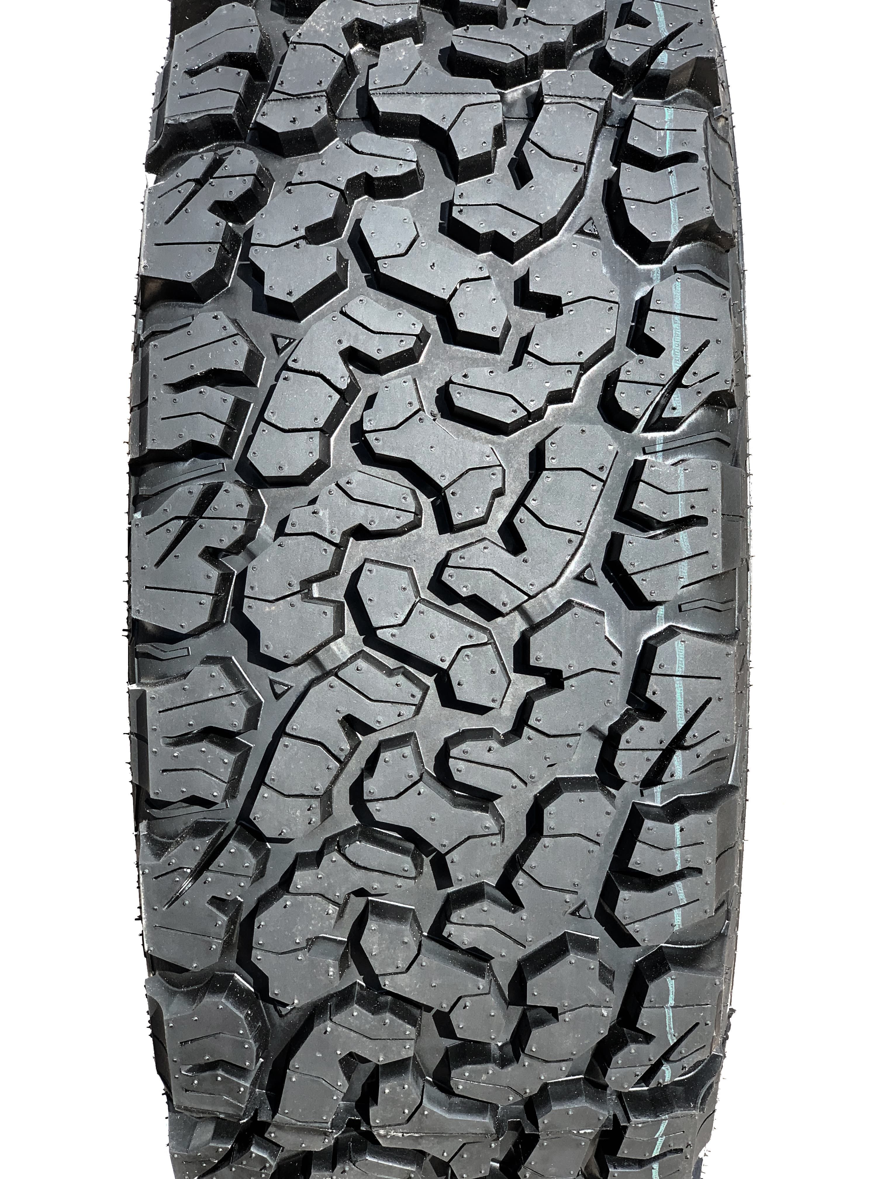 Шина болотна 235/70 R16 106R резина грязьова GOODRICH A/T MYKI Poland