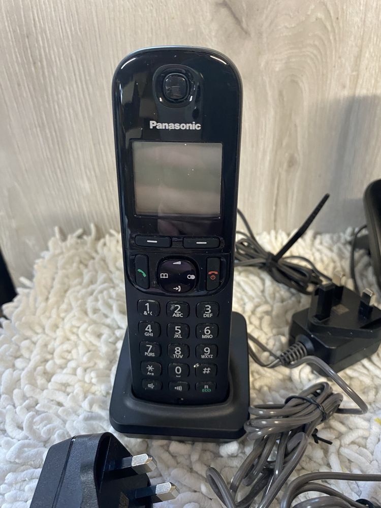 Telefony stacjonarne Panasonic