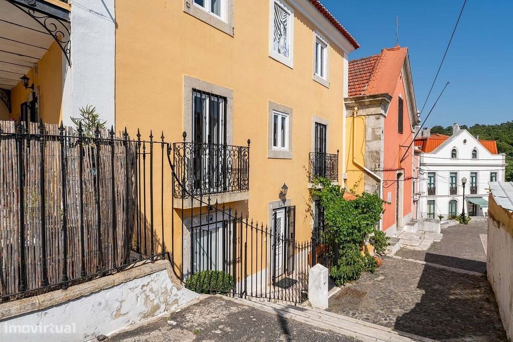 Predio do Século XIX em Benfica – Lisboa