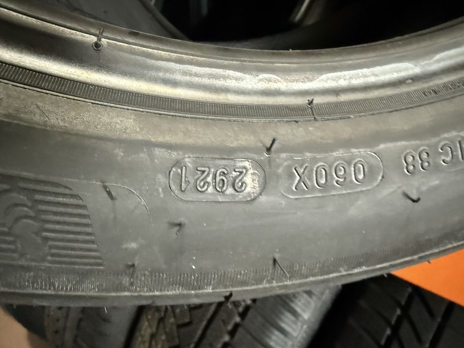 245/40 r18 Michelin 2шт.