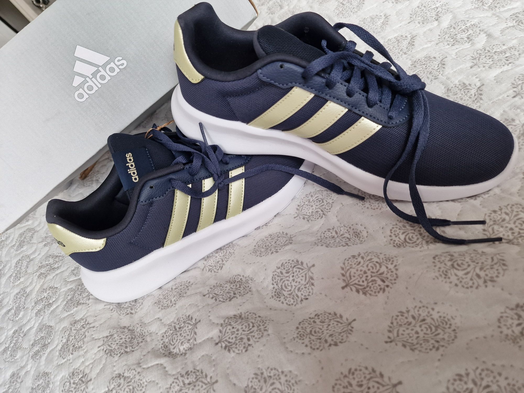 Buty firmy Adidas