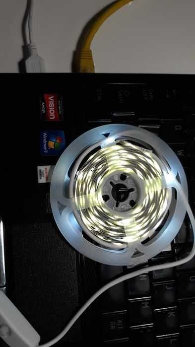 Ledy do TV z usb 5 m  NOWE