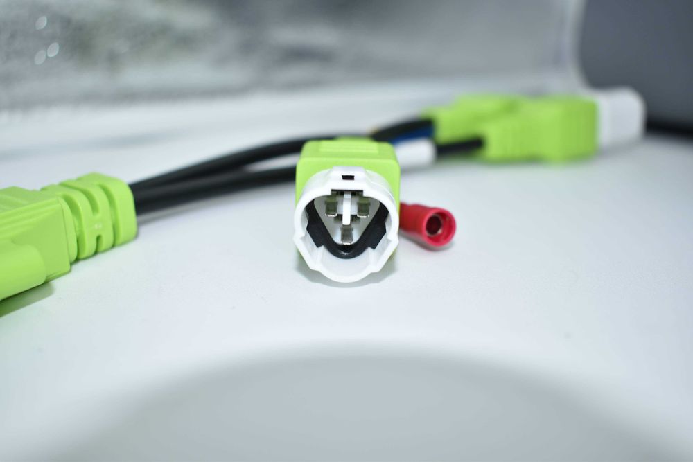 Máquina Diagnóstico OBD Mota – OBD profissional moto + Kit Cabos M100