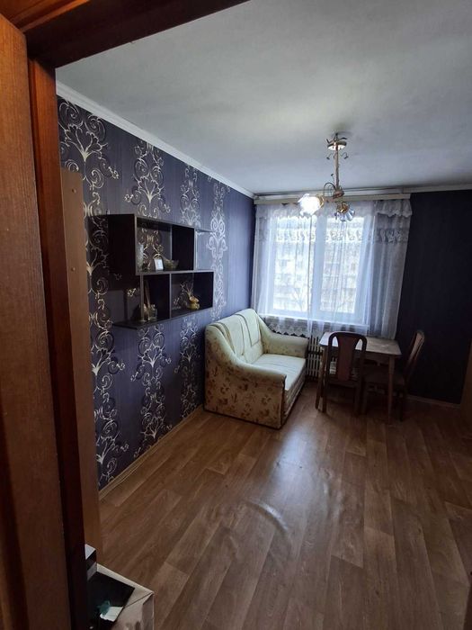 Четырёхкомнатная квартира в отличном районе Ак. Филатова/Дом Мебели