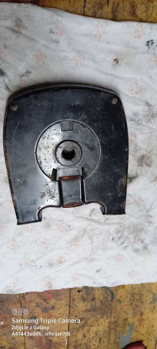 Osłona zębatki tylnej w Jawie