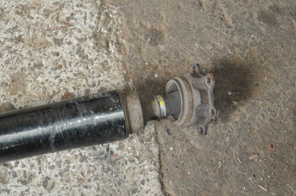 Mitsubishi Pajero 4 3 mr498 кардан вал