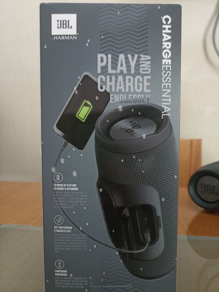 Jbl Charge Essential (20w)