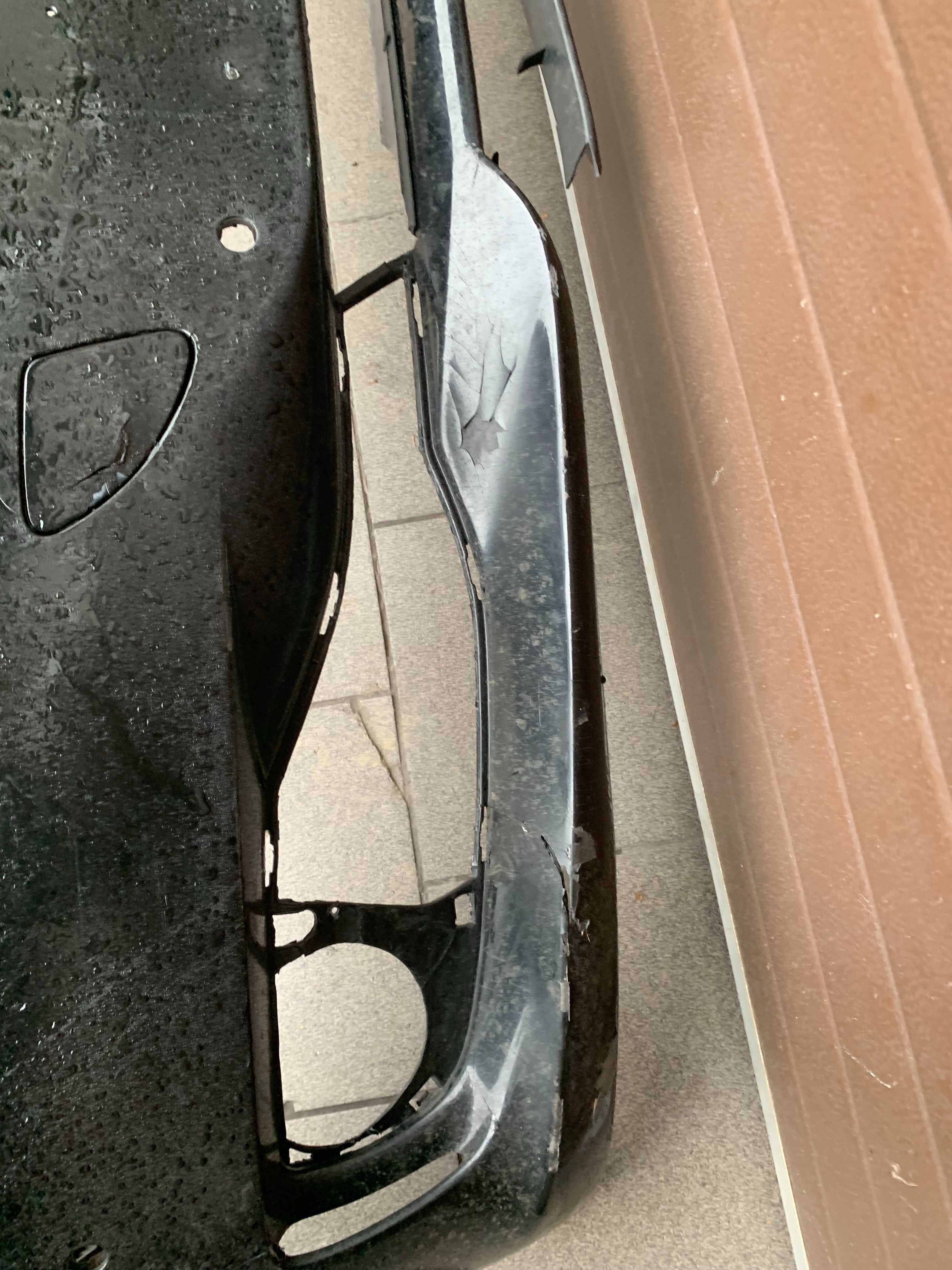 Bmw 3 F30 F31 zderzak przód SCHWARZ 2
