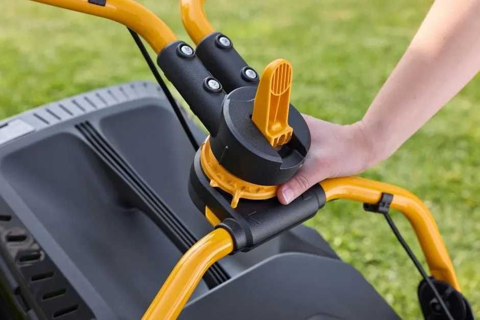 NOWOŚC Kosiarka spalinowa STIGA Combi 553 S z napędem