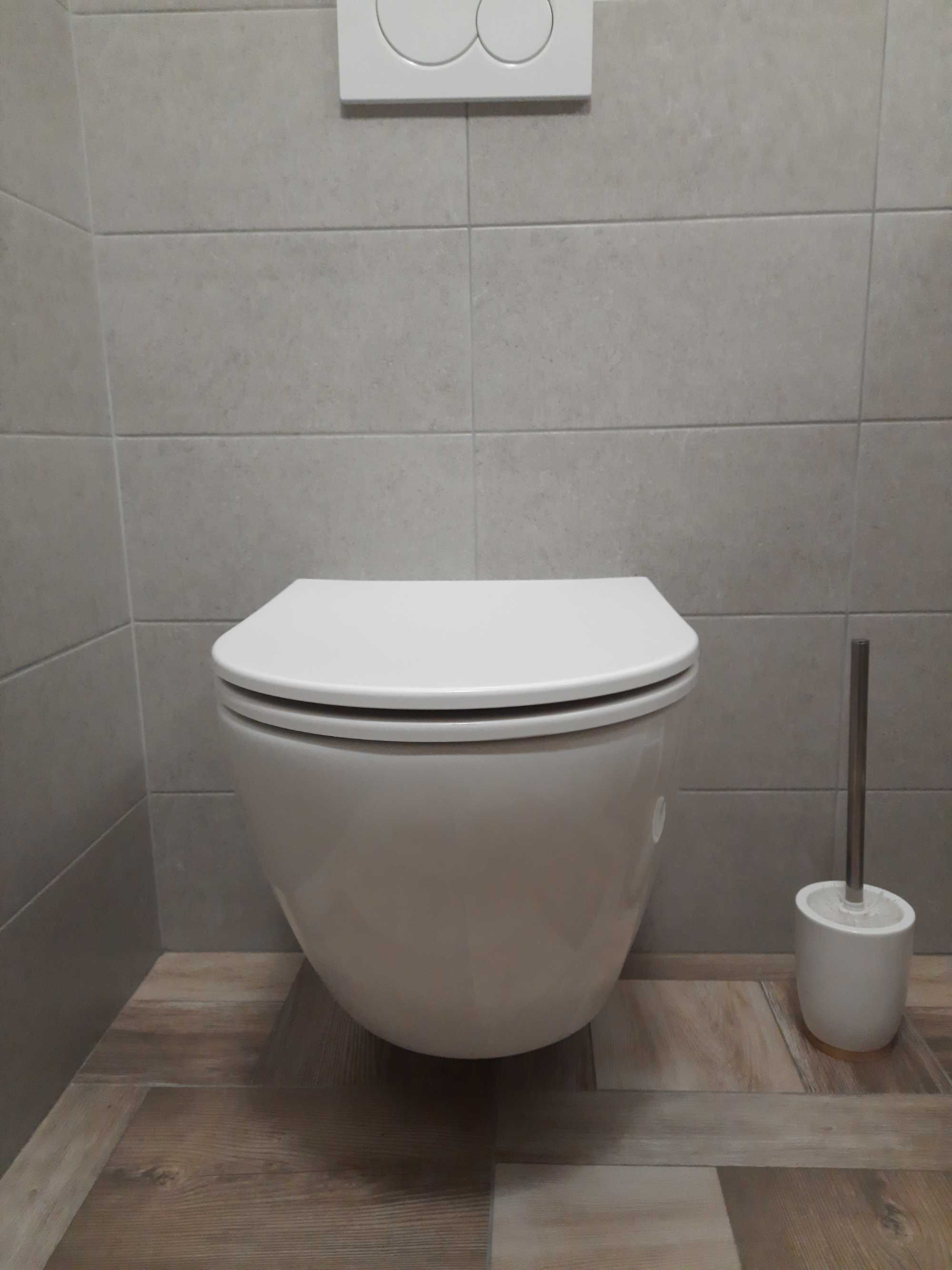 Miska WC Omnires OTTAWA wisząca z deską wolnopadającą 49 x 37