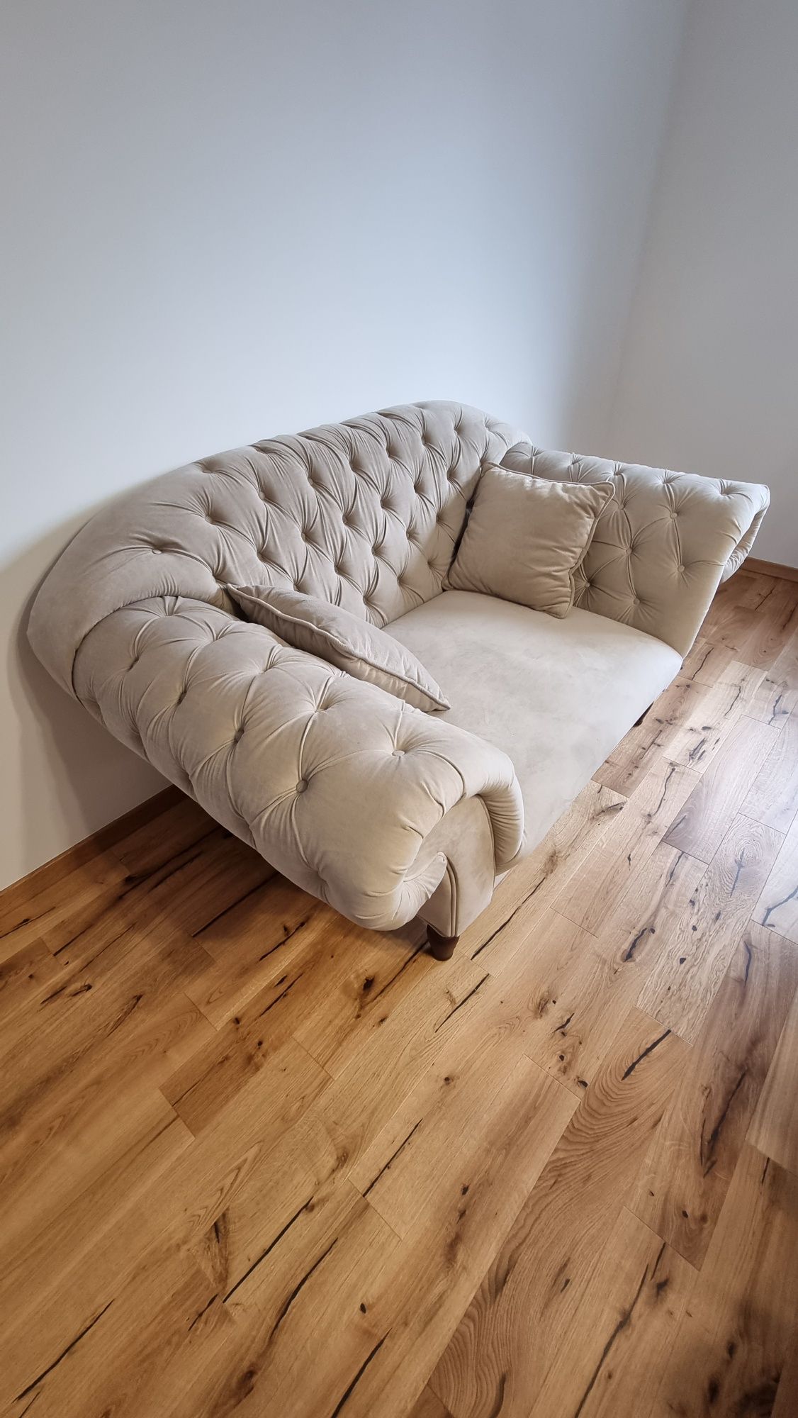 Kanapa, sofa, wypoczynek. Jak nowy.