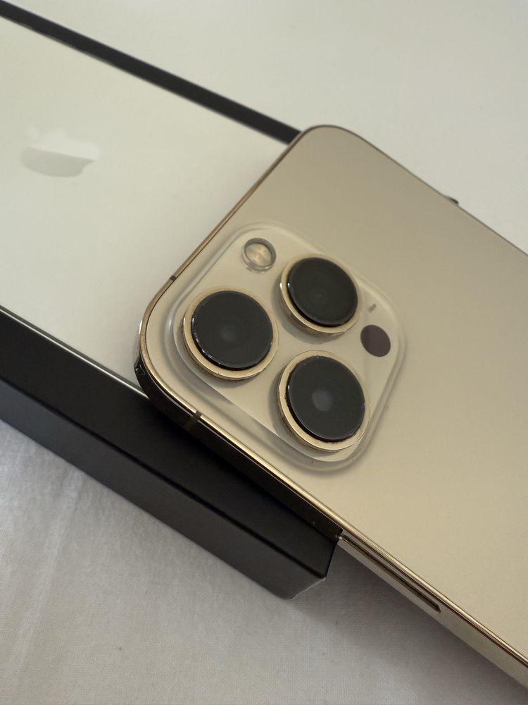 iPhone 13 Pro Max 256GB 78% bateri