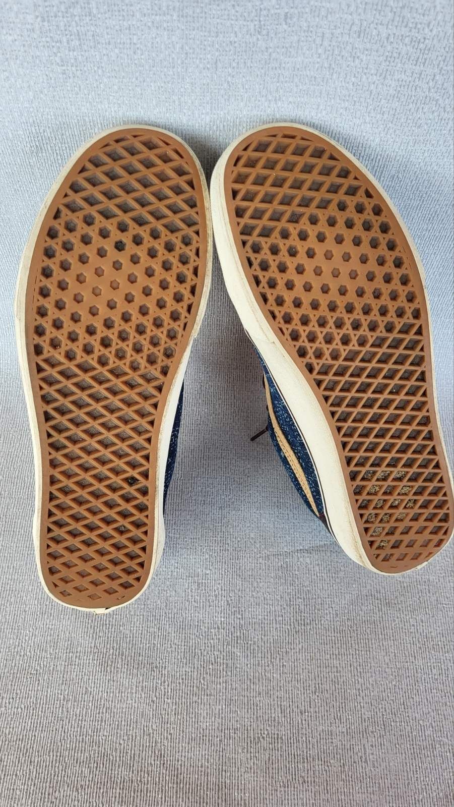 Продам кроссовки Vans (44 размер)
