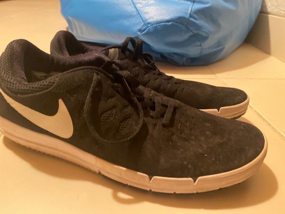 Tenis nike n 40 bom estado