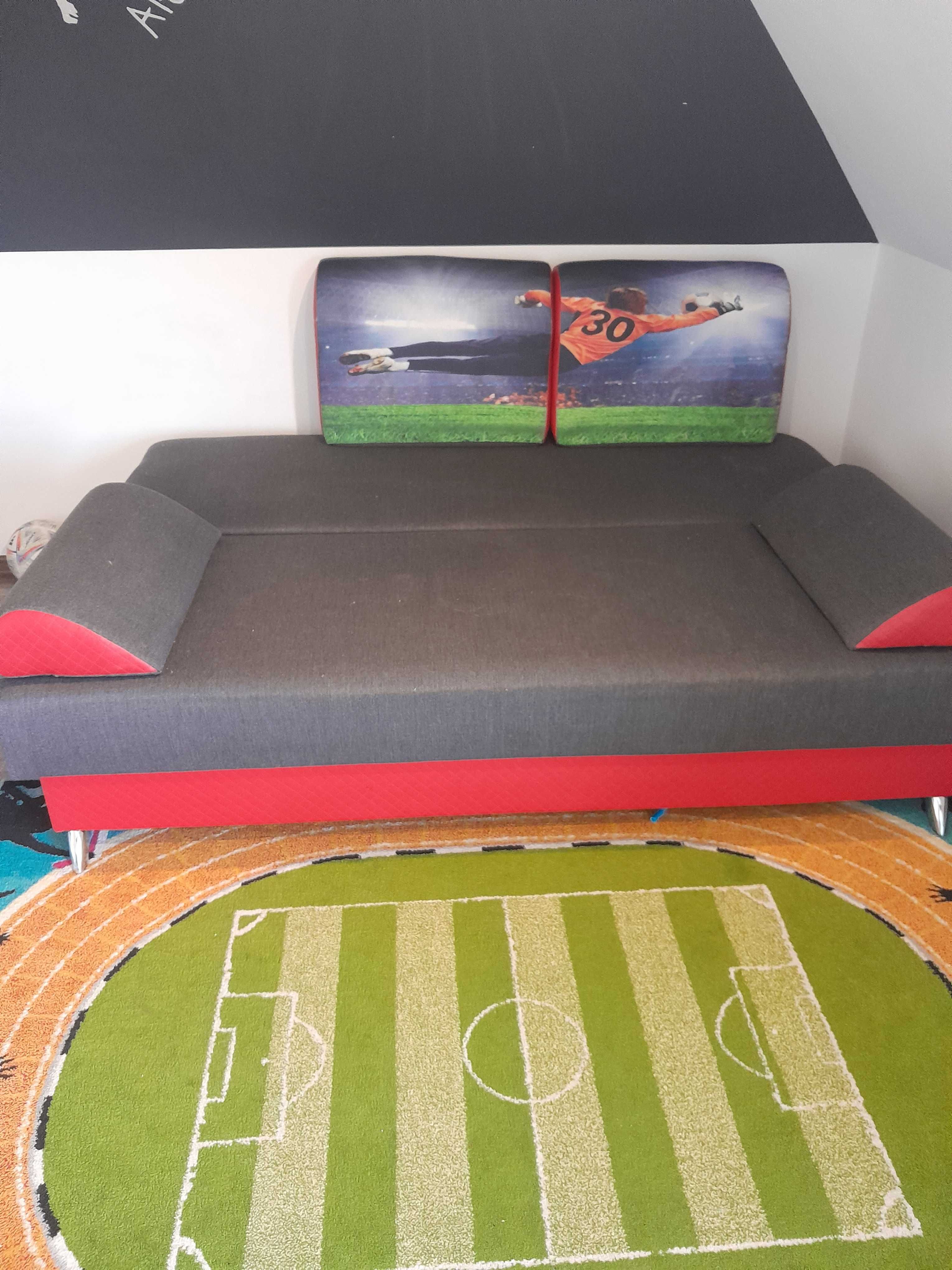 Sofa dla młodego piłkarza