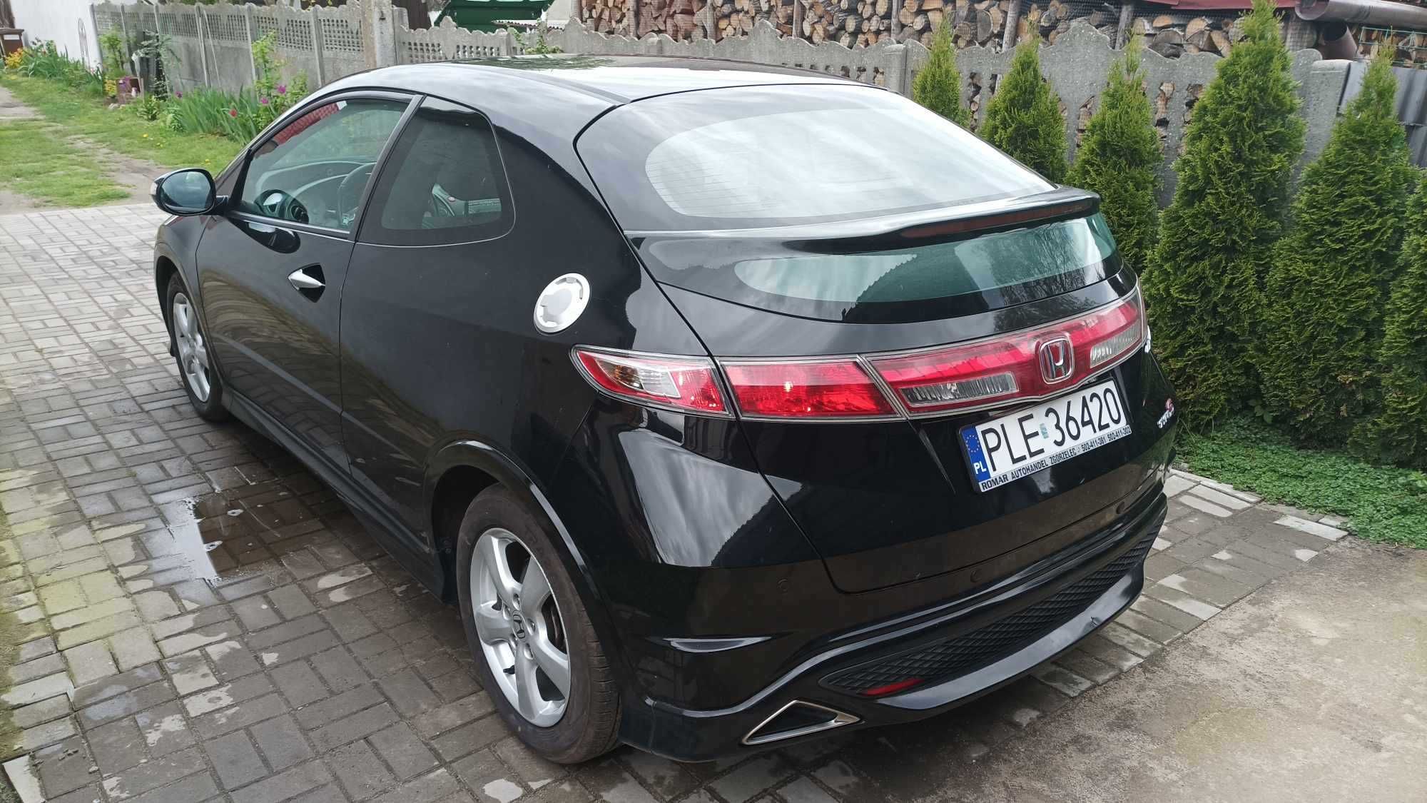 Honda civic VIII Type S/ klimatronic/tempomat/ 2 komplety kół