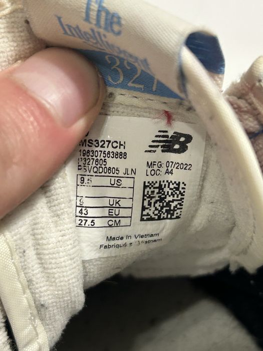 New Balance 327 кросівки