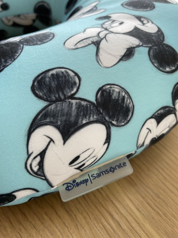 Подушка Samsonite Disney