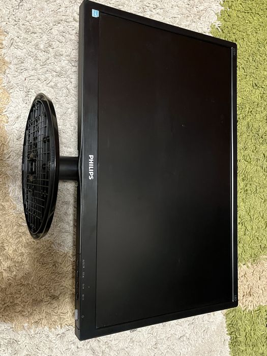 Монитор Phillips