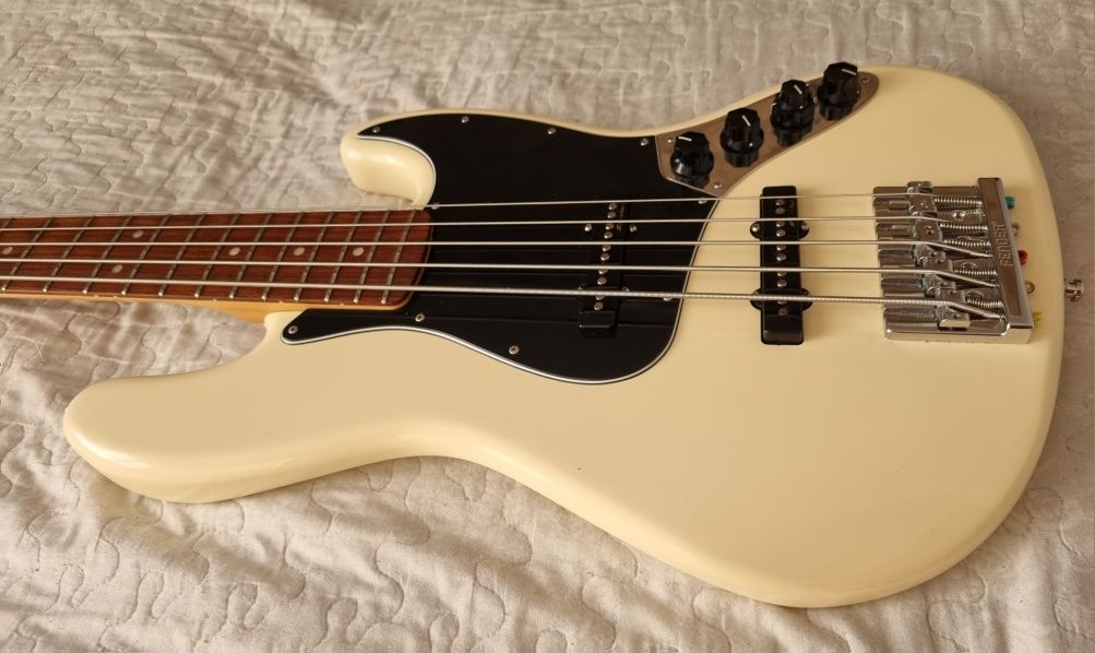 Fender Jazz Bass Deluxe 5