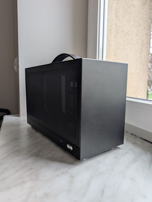 SFF Obudowa Miningeek S300 8.1L