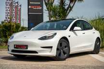 Tesla Model 3 Standard Range Plus RWD