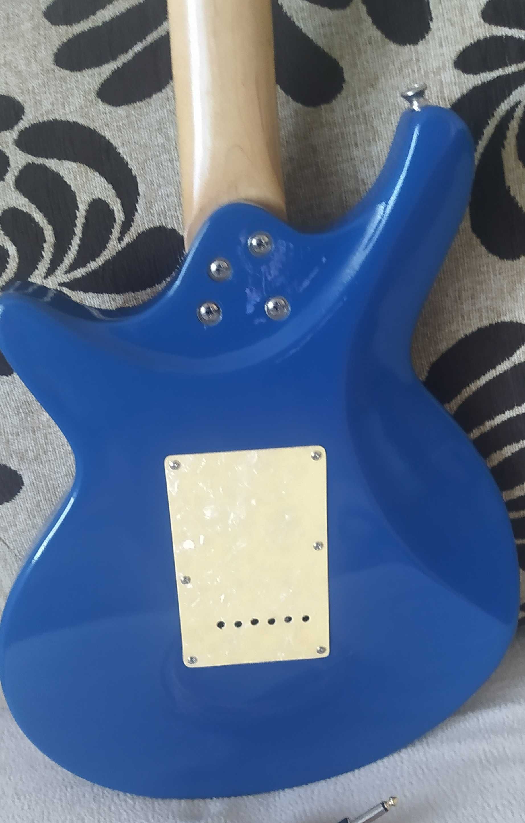 sprzedam gitarę elektryczną LAG Jet