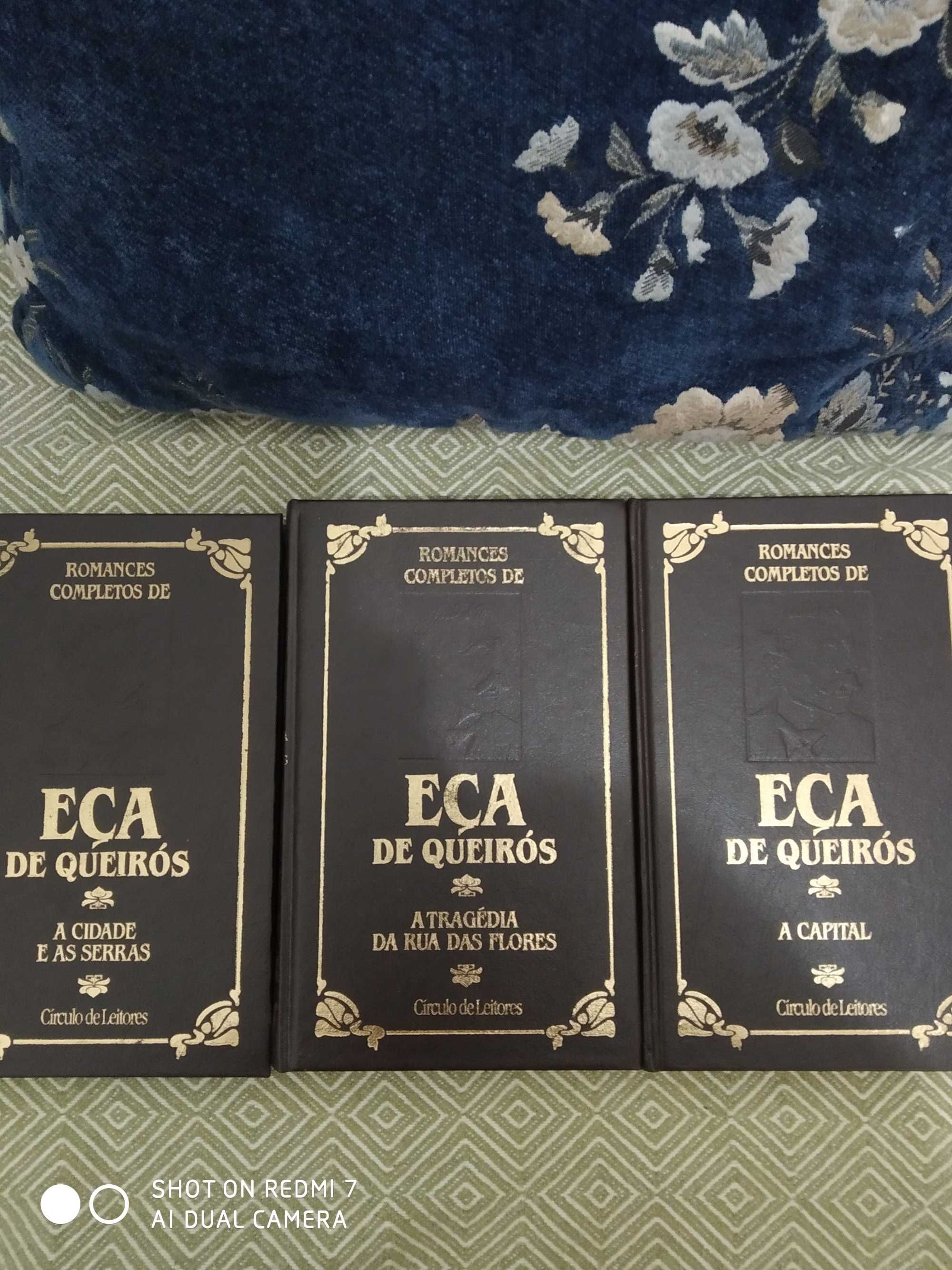 Nove volumes Eça de Queirós