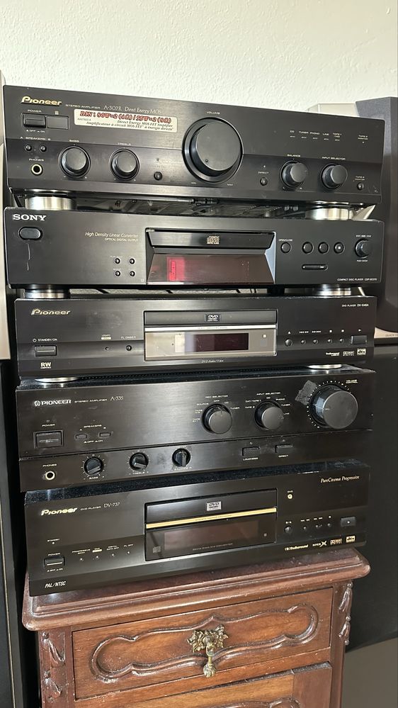 Sistema de som PIONEER